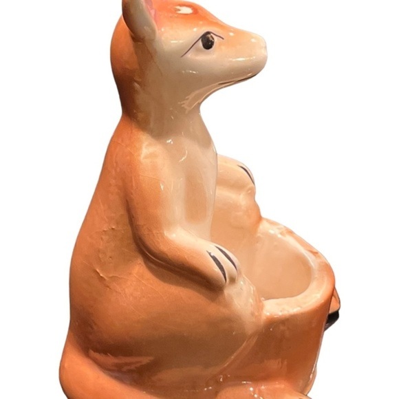 Kangaroo Mom & Baby Joey Salt & Pepper Shaker Set VGVC Vintage - Picture 9 of 11